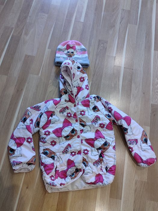 Продам курточку +шапку LOL SURPRISE 134 р