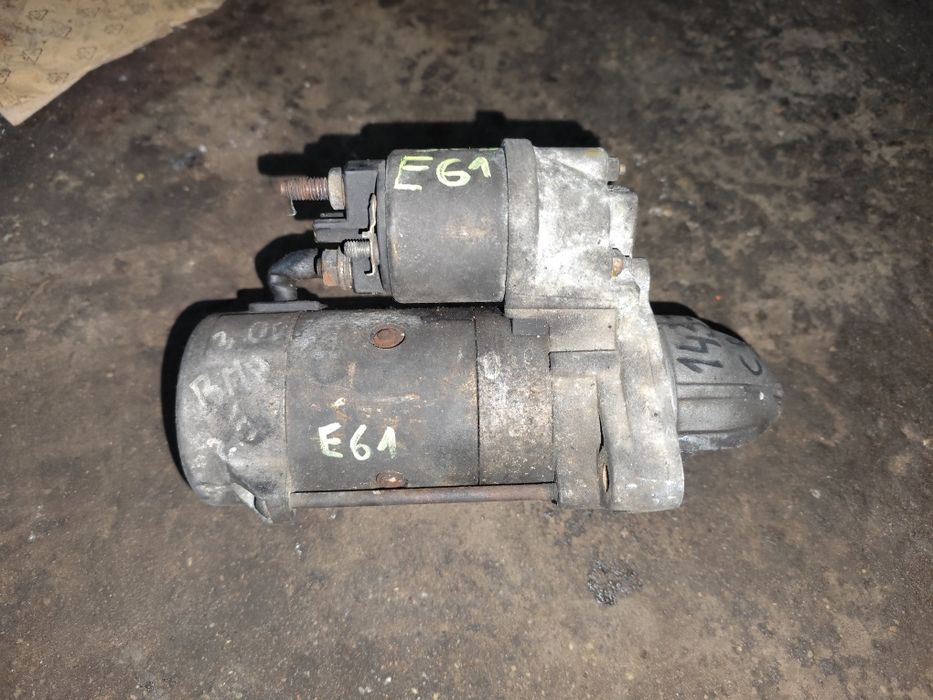 BMW E61 E60 530D rozrusznik automat