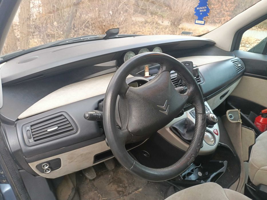 Funkcjonalny Citroen C8