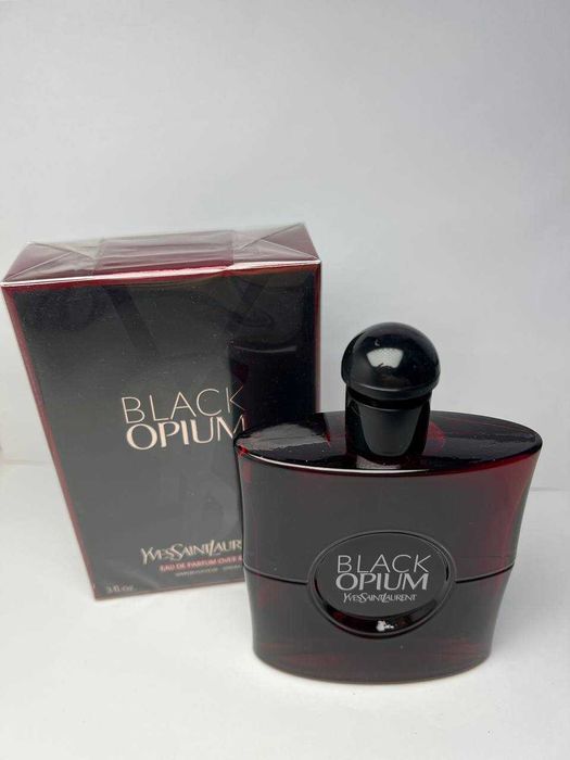 Парфумована вода Yves Saint Laurent Black Opium Over Red, 90ml