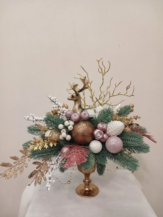 Новорічний декор.композиція з оленем