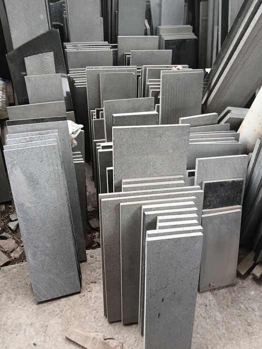 Пам'ятники з граніту