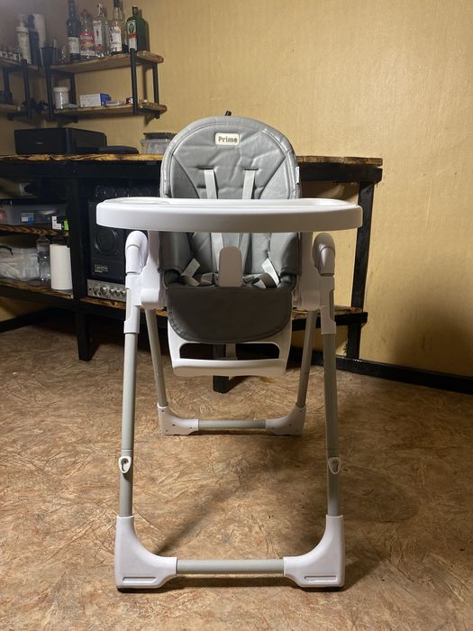 Дитячій стілець для голування