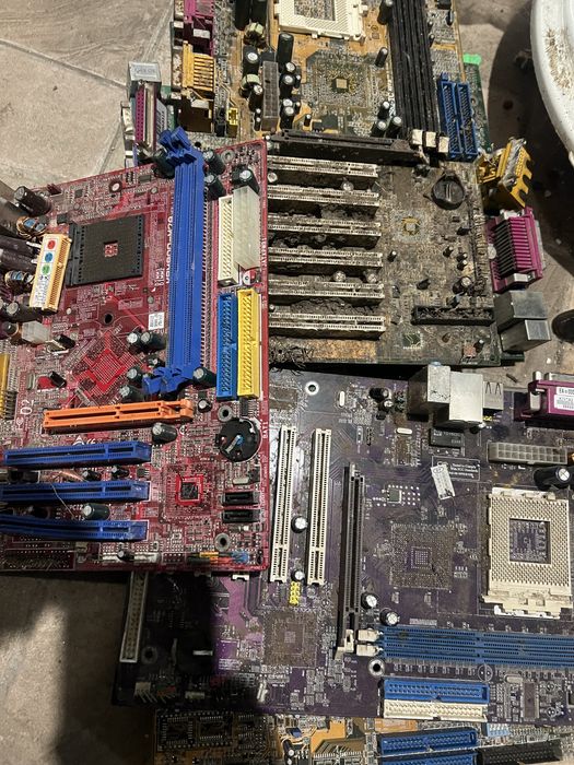 Продам радіодеталі