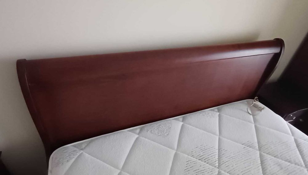 Mobília de Quarto Cama + Armário