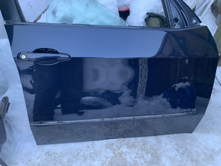 Двері BMW E 70 X5  код 0668 чорна дверька синя