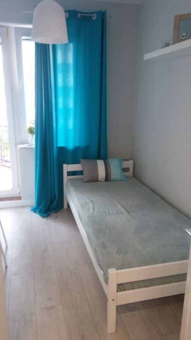 **The room with balcony right next to the metro station**