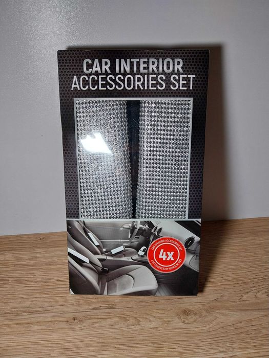 Zestaw akcesoriów do wnętrz samochodu