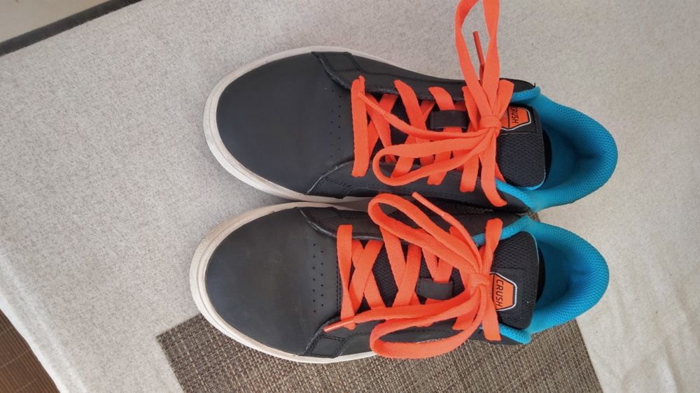 Tênis rapaz tamanho 39