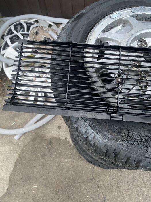 Atrapa grill audi 80 b2 cupe