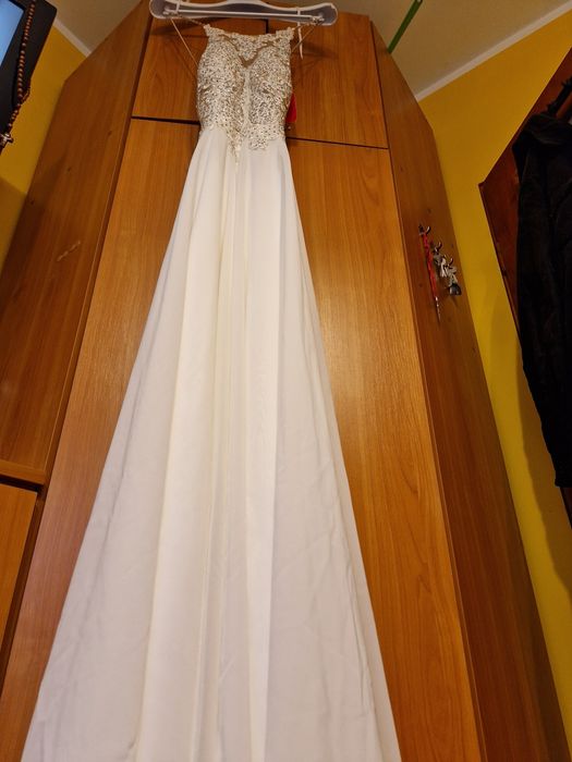 Suknia ślubna - nowa - rozmiar 38