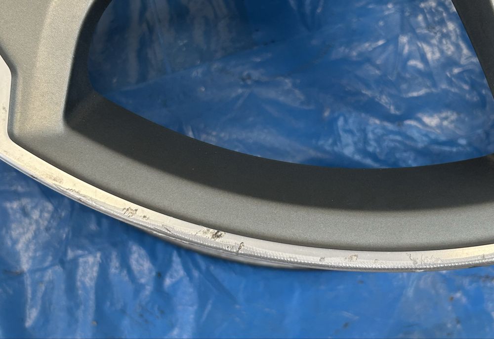 676 Felgi Aluminiowe Oryginał AUDI R 17 5x112 otwór 66,6