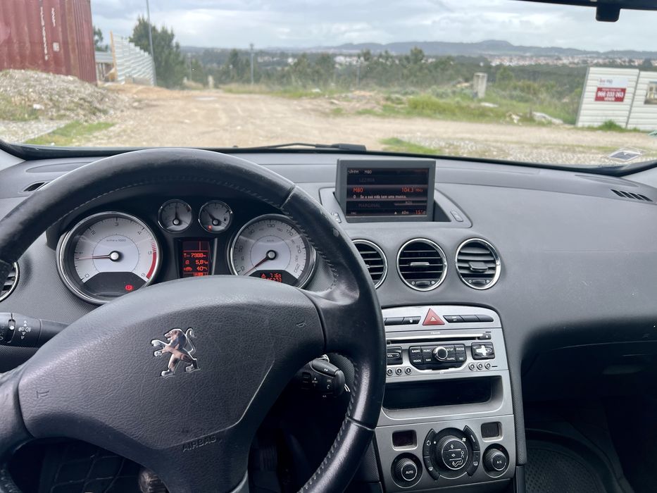 Peugeot 308 SW 1.6Hdi Navteq - Financiamento