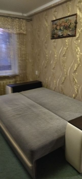 Сдам 1 кв посуточно, р-н Артема, напротив Чуда, Славянск