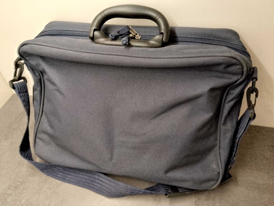 HP 15s-fq3214ng, Pentium Silver N6000, 8GB RAM, 256GB SSD, DE klawiatu