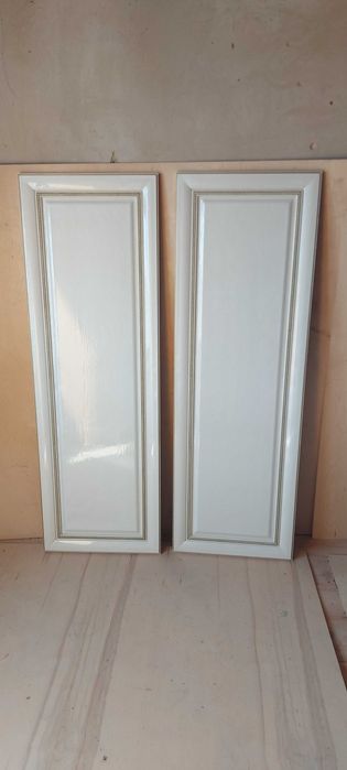 Продам два фасади з дуба