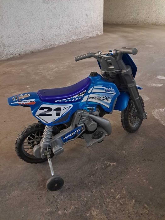 Mota + Trator (brinquedos para criança)