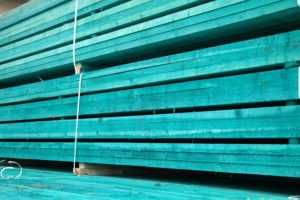 więźby łaty kontrłaty deski