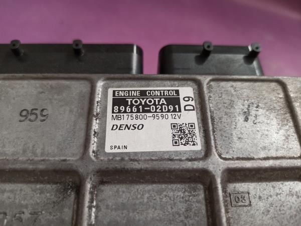 Centralina de Motor - TOYOTA AURIS (_E15_) | 06 - 12