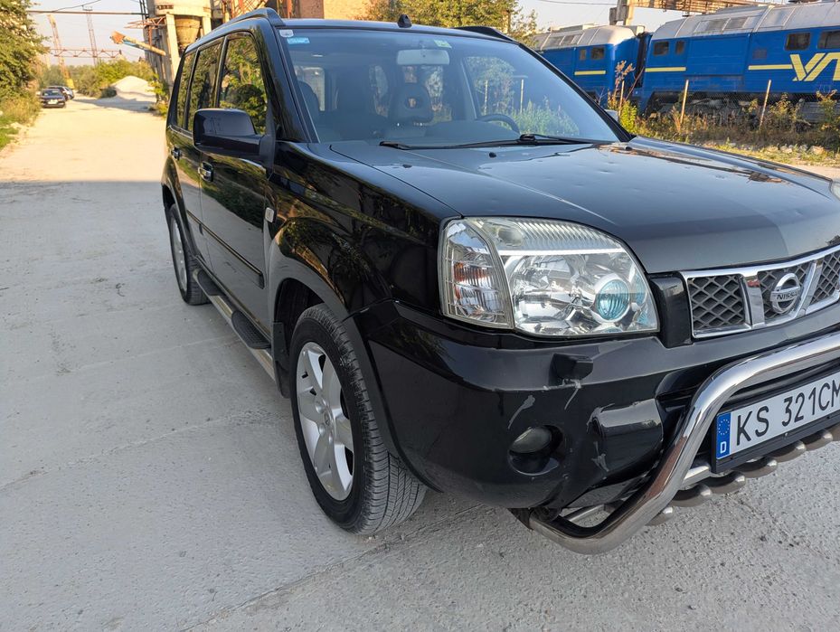 Ніссан Х-Трейл 2.2 дизель Nissan X-Trail 2.2 DCI на ЗСУ