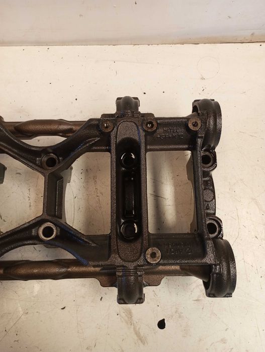 Módulo Veios de Contra-Balanço e Mancal Motor OM651 Mercedes (A6510130436)