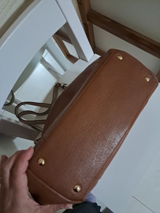 Mala de pele marca Michael kors