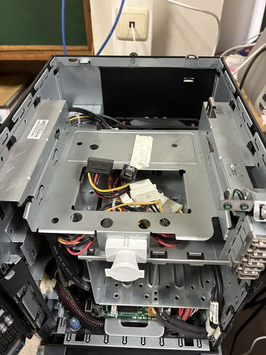 HP ProLiant MicroServer G7 AMD N54L