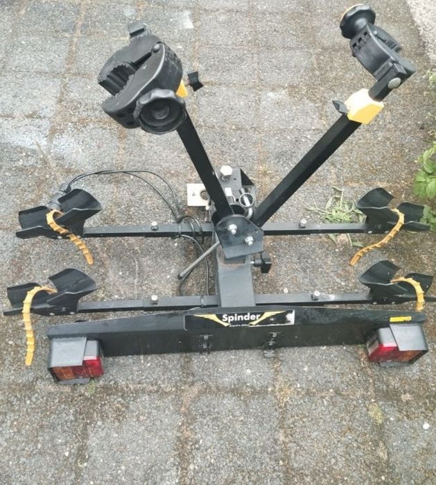 Bagażnik rowerowy na hak uchylny