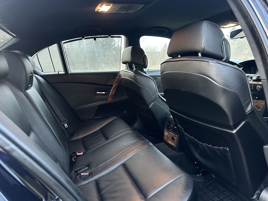 Bmw e60 4.4 v8 333KM 2005r Xenon, komforty, możliwa zamiana