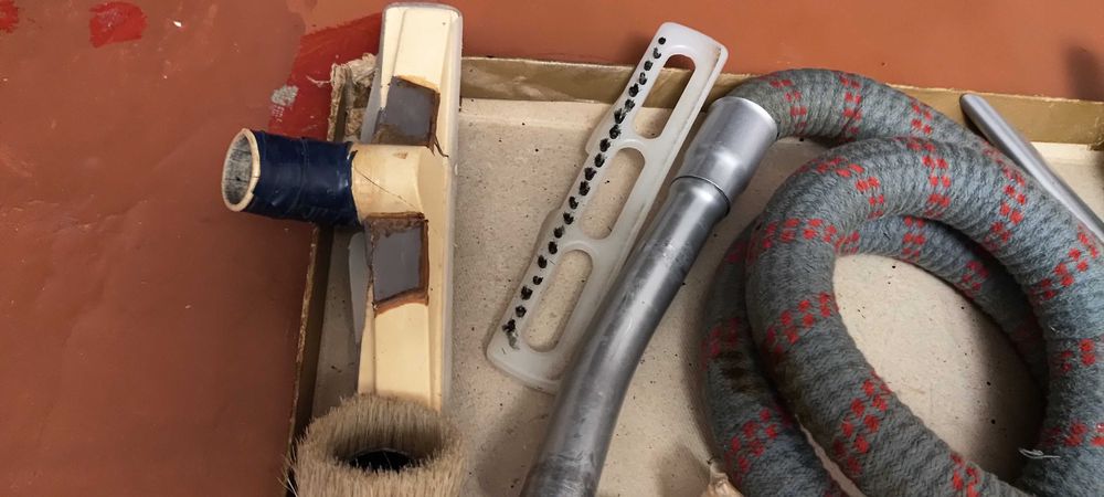 Пылесос Saturnas  (Сатурн).Вильнюс.1965г.