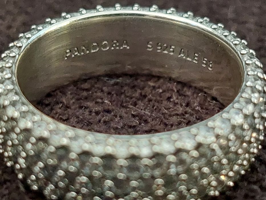 Trójrzędowy pierścionek PAVÉ Pandora Timeless roz. 58EU 18PL