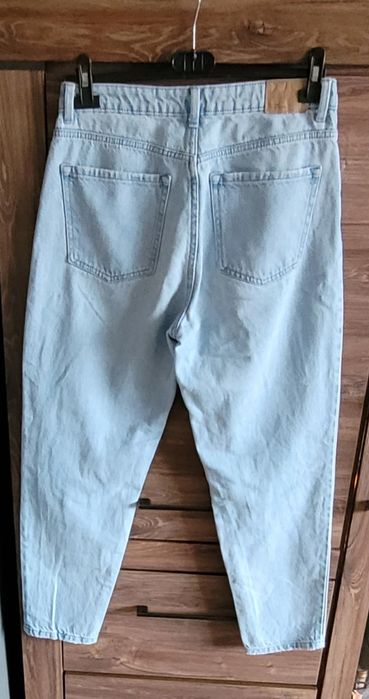 Spodnie Bershka 38