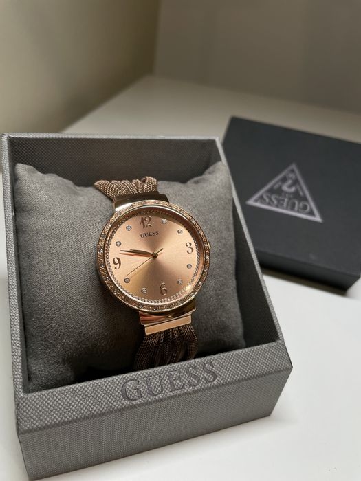 Часы Guess женские часы новые оригинал жіночий новий годинник гесс