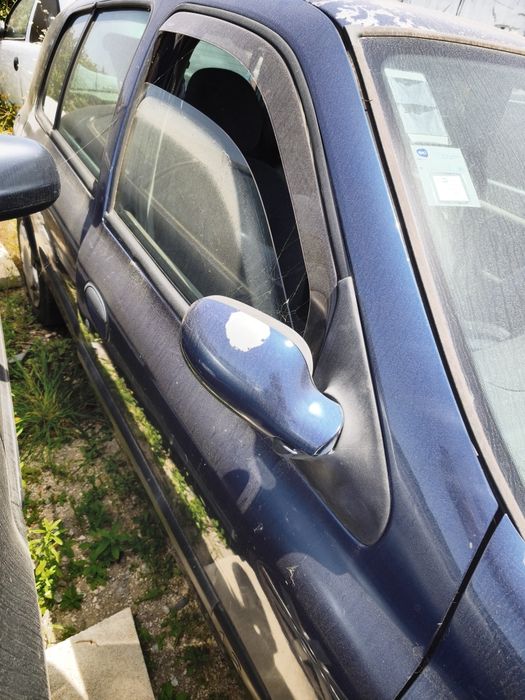 Opel corsa & Renault Clio