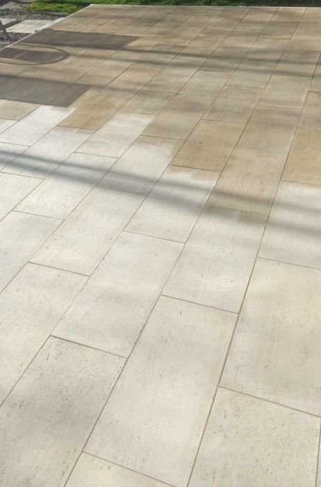 Płyty tarasowe i chodnikowe - imitacja drewna i trawertynu