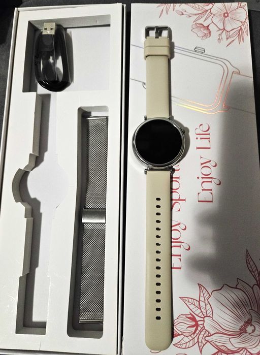 Smartwatch Damski z Trackerem Aktywności Bluetooth na iOS i Androida