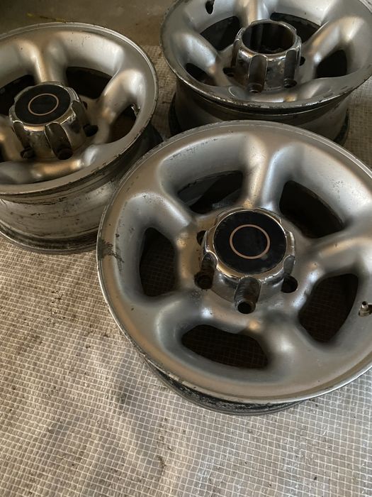 Диски r15 4 шт 6*139,7