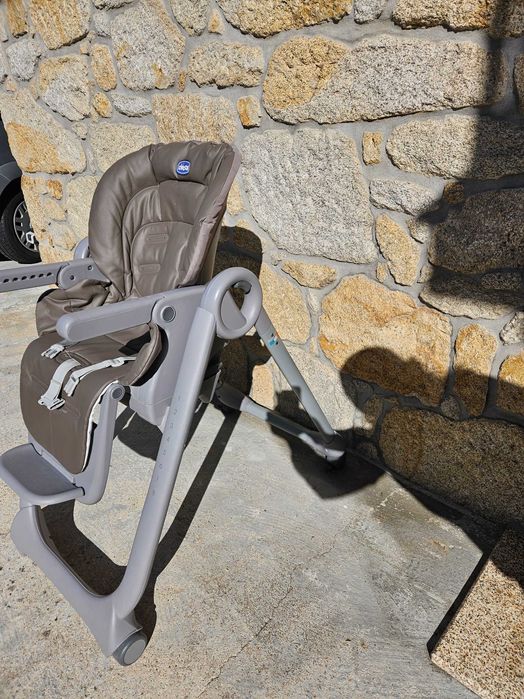Vendo cadeira Polly Magic Relax CHICCO 95 euros neg.