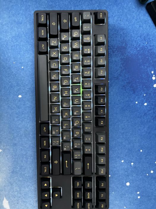 механічна клавіатура