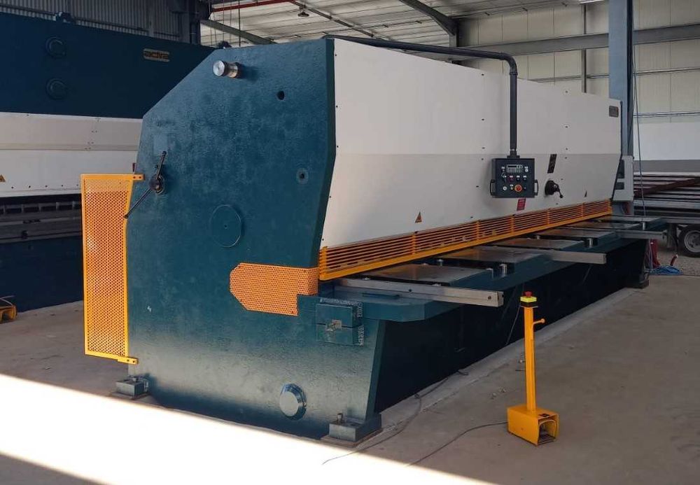 Quinadora e Guilhotina ADIRA 6Metros