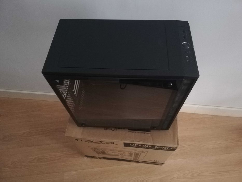 Caixa mATX Fractal Design Define Mini C Tempered Glass