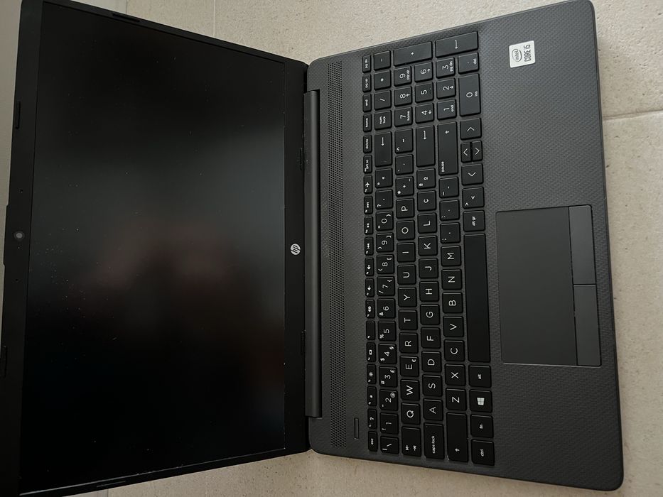 HP G9 Laptop - i5, 8 GB RAM, SSD, Windows 10 Pro - Read Listing64752099133699121