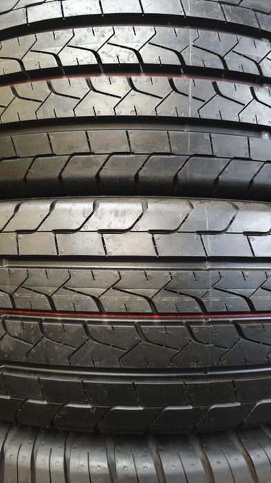 Pneus 215/70/15C