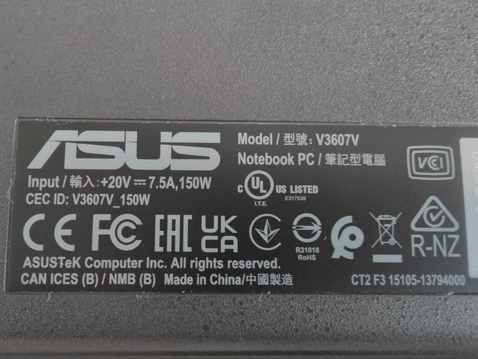 !!! OKAZJA - ASUS V16 - Stan idealny! Nowy w cenie 4895zl (-20%) !!!