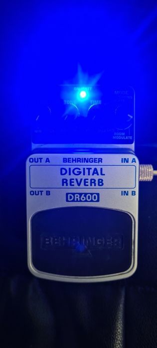 Pedal Reverb Digital Behringer Dr600
