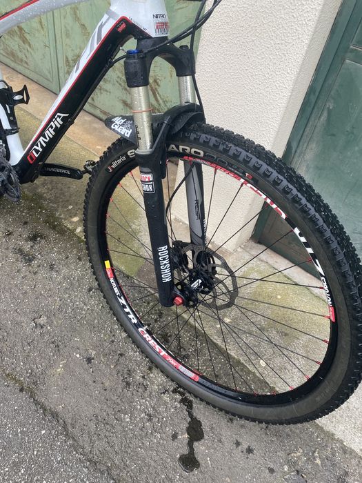 Bicicleta btt carbono olympia R29