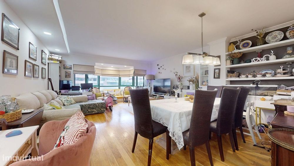 T2 Laranjeiras | Metro