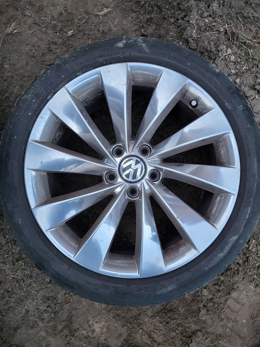 Alufelgi 18"org VW z oponami Letnimi