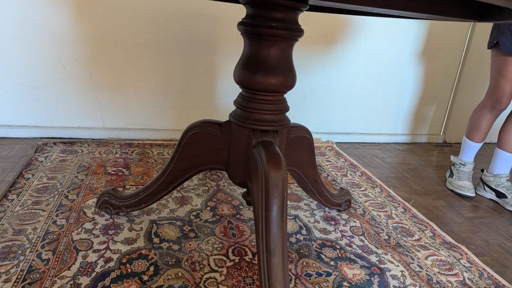 Mesa de madeira maciça sala