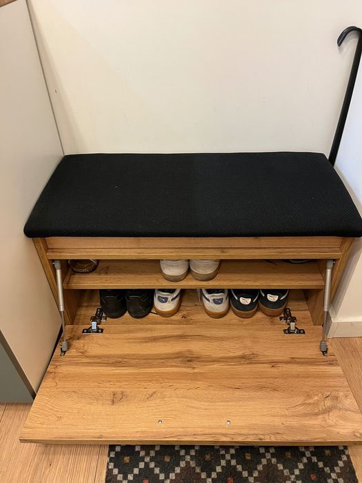 Szafka na buty z siedziskiem